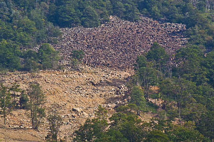 L'ambiente, prima e dopo. Ricorda <a href=